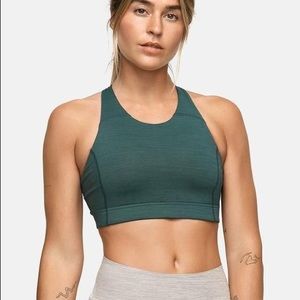 NWT Evergreen Outdoor Voices Key Bra